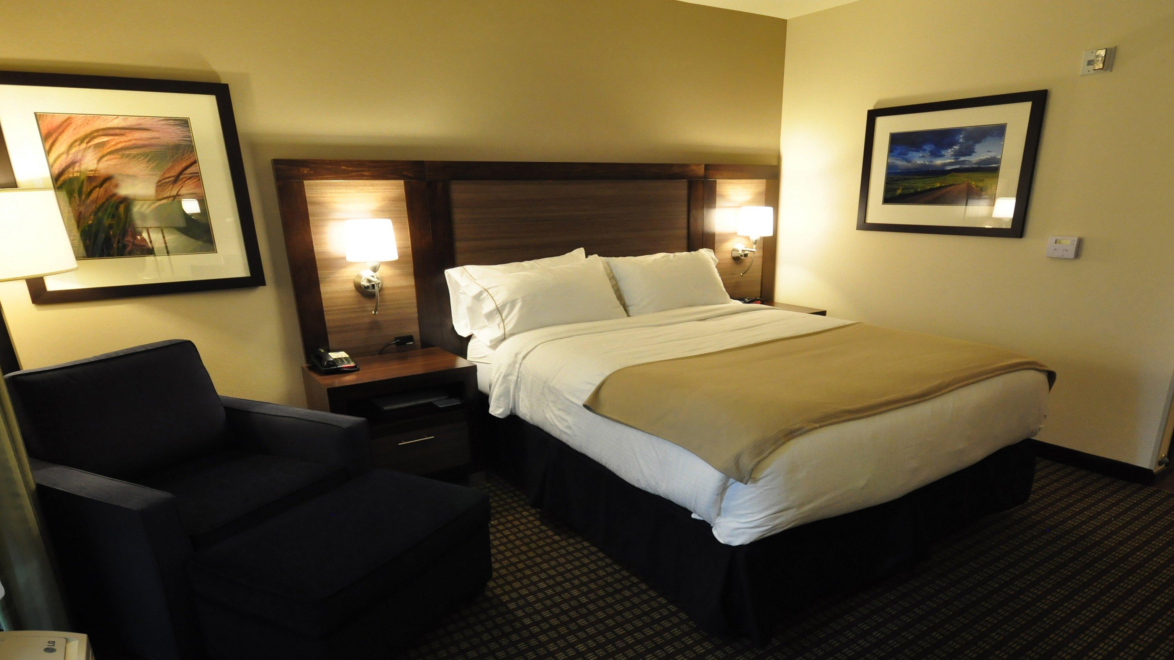 holiday inn express hotel and suites belgrade by ihg