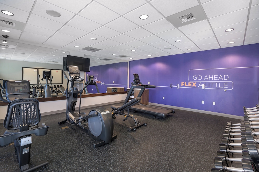 holiday inn express hotel and suites belgrade by ihg