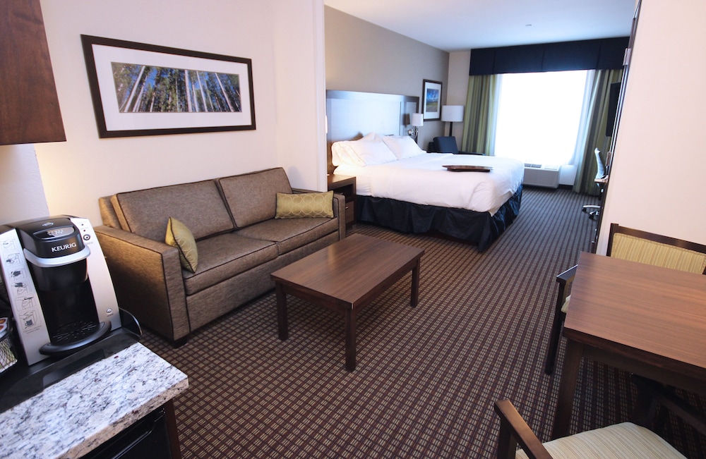 holiday inn express hotel and suites belgrade by ihg