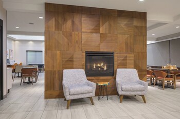 Holiday Inn Express Hotel & Suites Belgrade By Ihg,Bozeman>>Belgrade,3 star