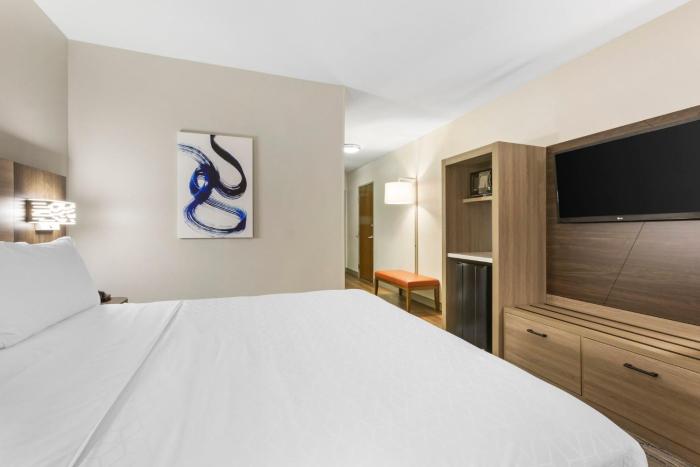 holiday inn express hotel and suites belgrade by ihg
