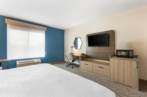 holiday inn express hotel and suites belgrade by ihg