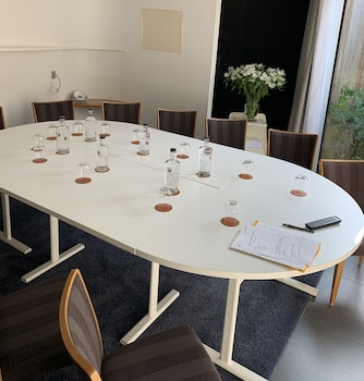 Le Saison,1 Impasse Du Vieux Bourg,4 star