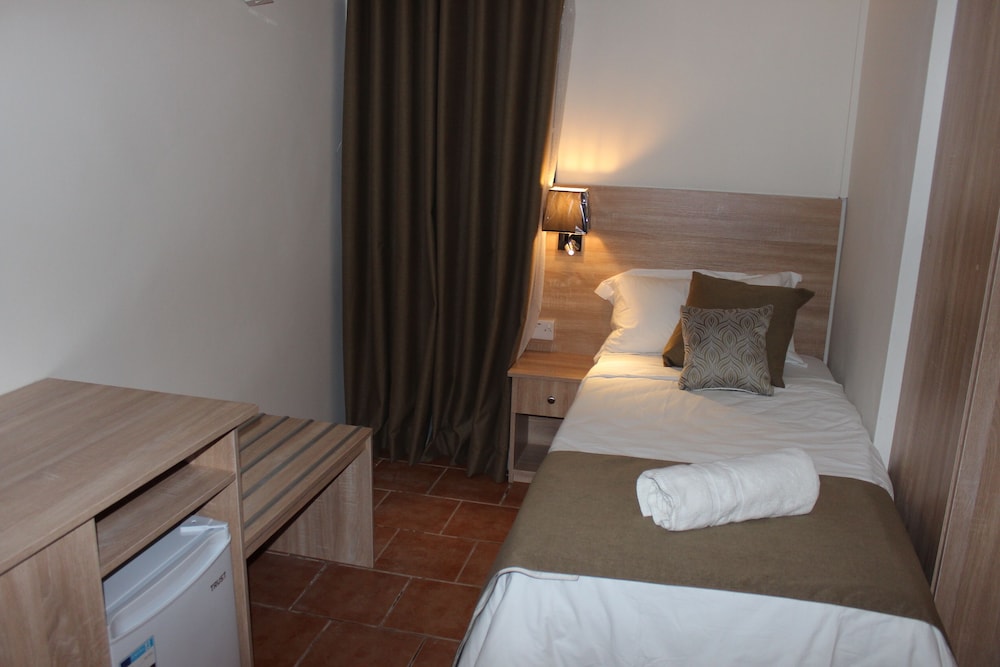 sikamifer tourist resort