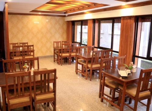 satkar hotel and spa