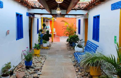 hostal trip monkey barichara hostel