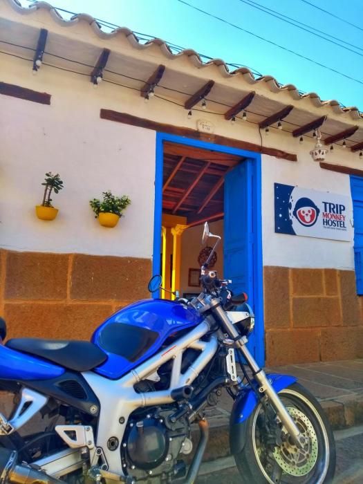 hostal trip monkey barichara hostel