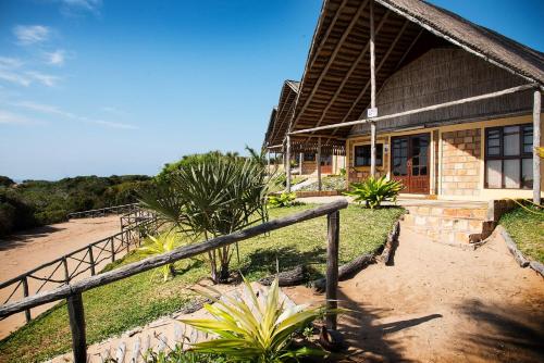 golden palms beach resort mozambique