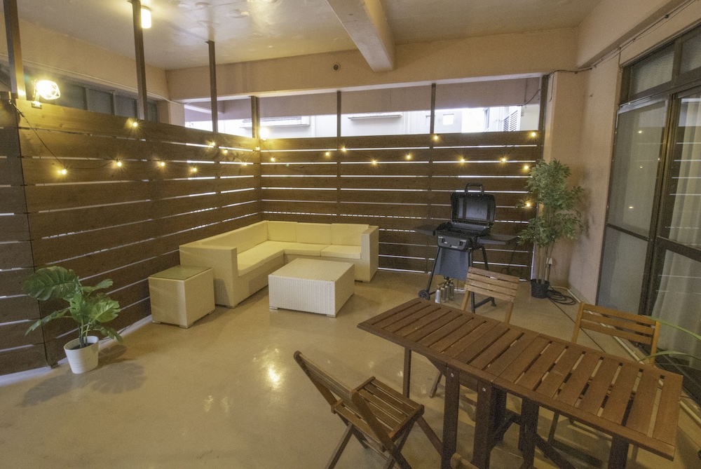 dot house naha