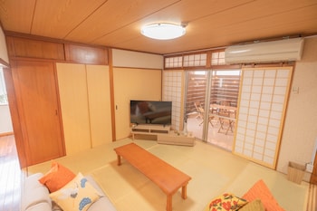 dot house naha