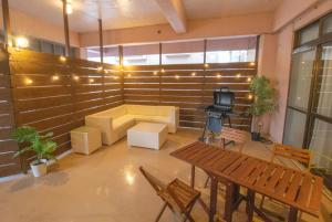 dot house naha