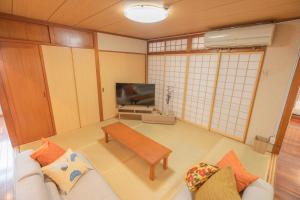 dot house naha