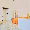 della monica rooms