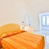 della monica rooms