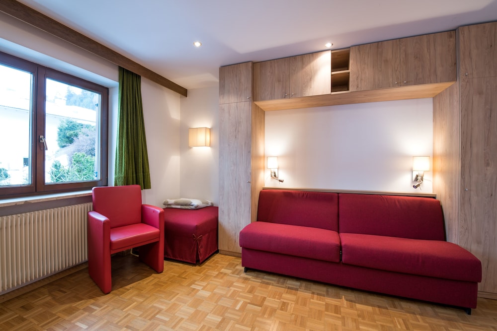 aparthotel la tambra