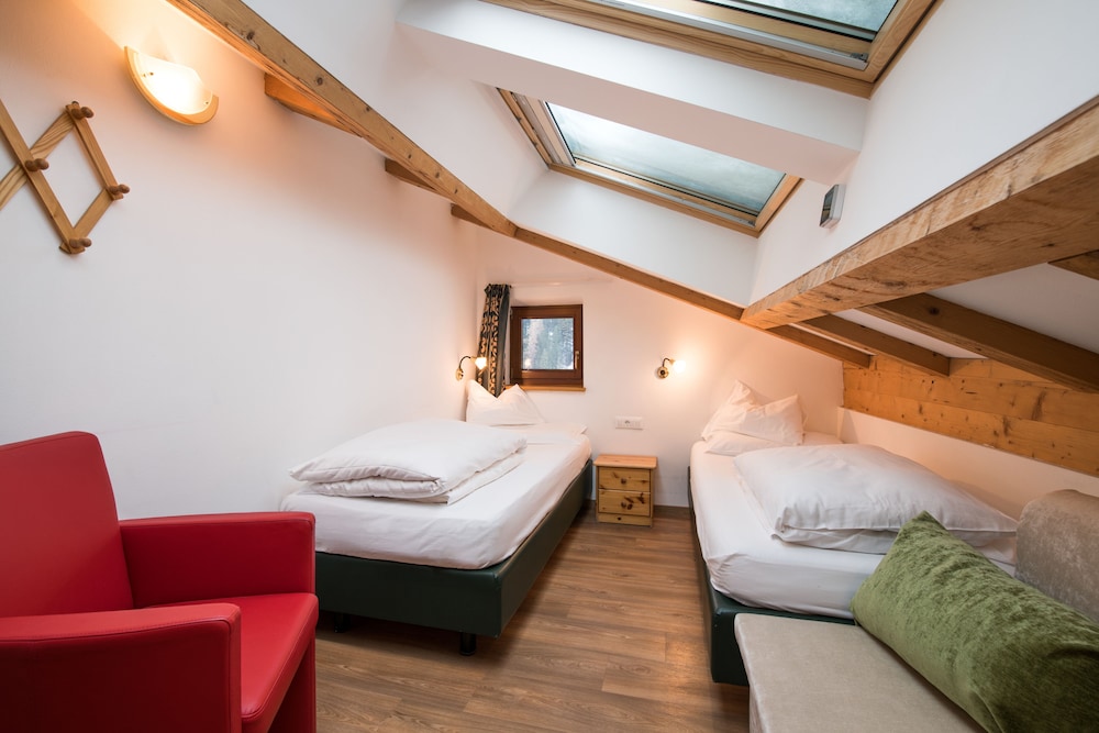 aparthotel la tambra