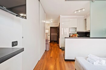 porto antico and aquarium flat