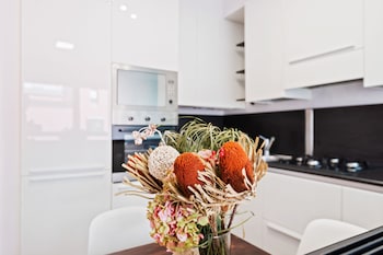 porto antico and aquarium flat