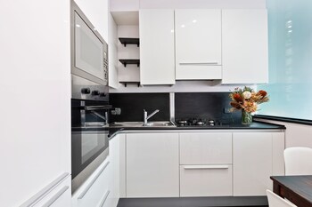 porto antico and aquarium flat