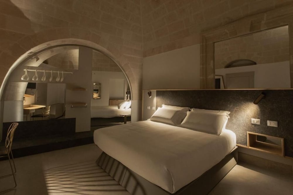 euvodia luxury rooms