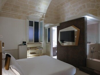 euvodia luxury rooms