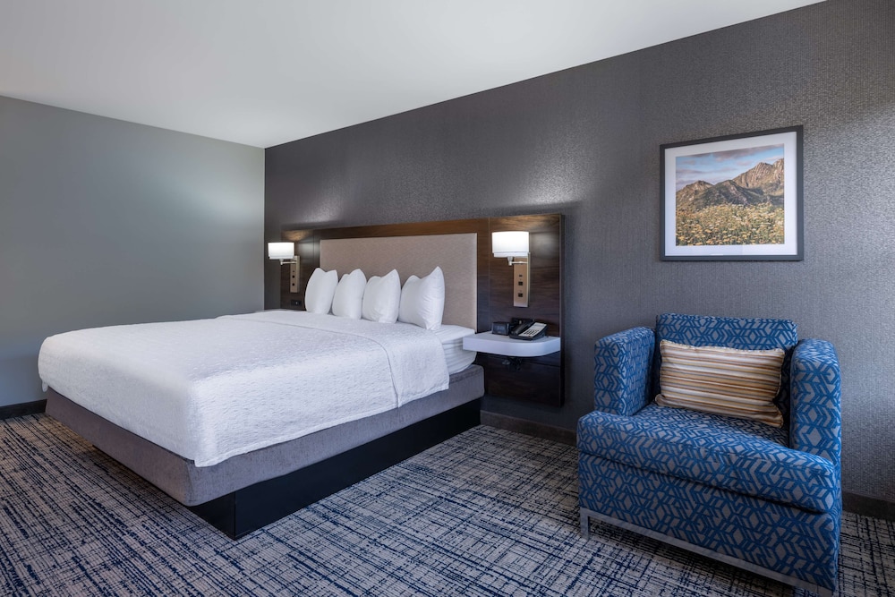 hampton inn and suites agoura hills