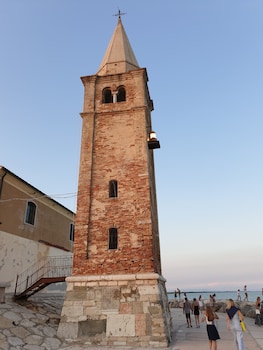 marina palace hotel