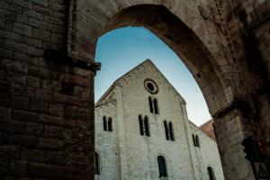 bari