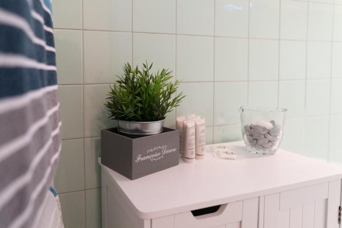 family nest overlooking lake como by rent all como