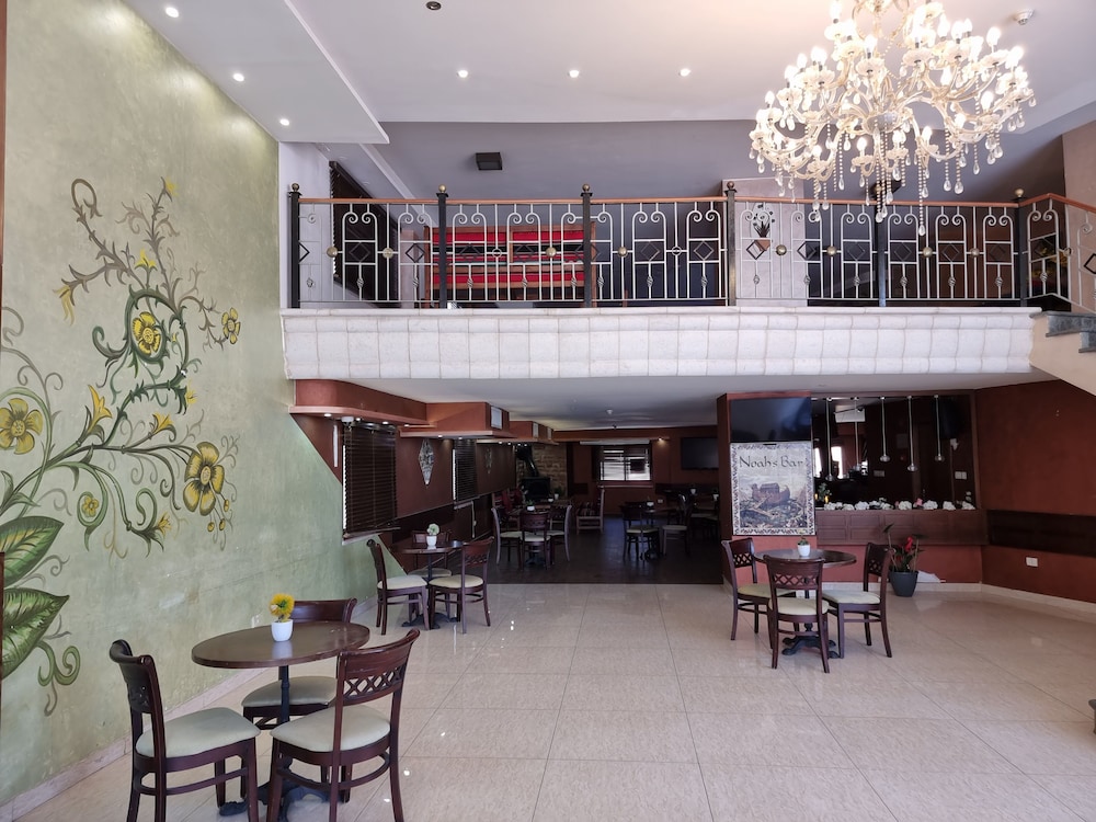 ararat hotel
