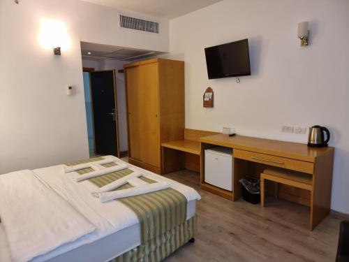 ararat hotel