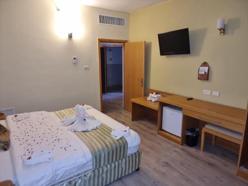 ararat hotel