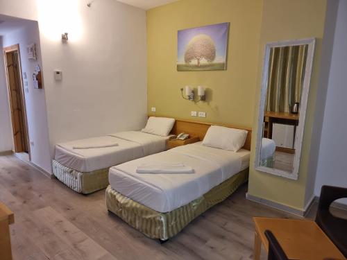 ararat hotel