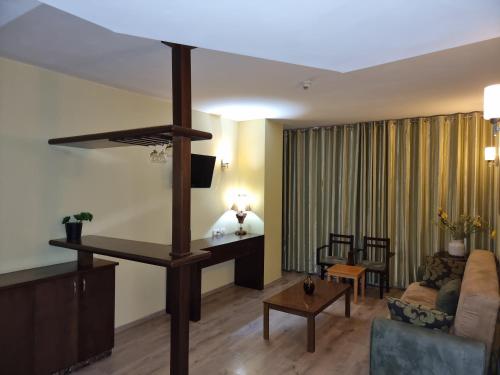 ararat hotel