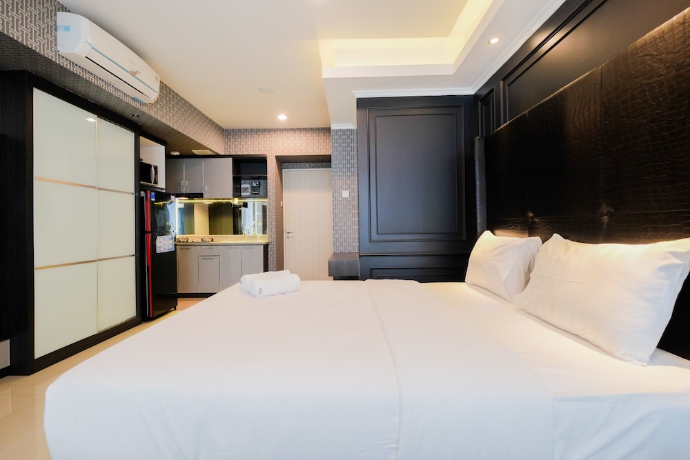 fabulous studio grand kamala lagoon apartment