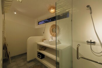 the bingin beach villas bungalow resort