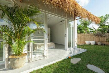 the bingin beach villas bungalow resort