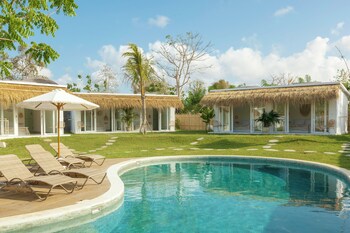 the bingin beach villas bungalow resort