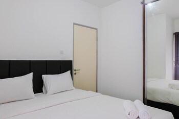 elegant and convenient 2br m town signature apartment
