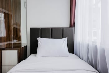 elegant and convenient 2br m town signature apartment