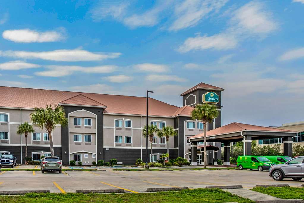 la quinta inn and suites by wyndham biloxi