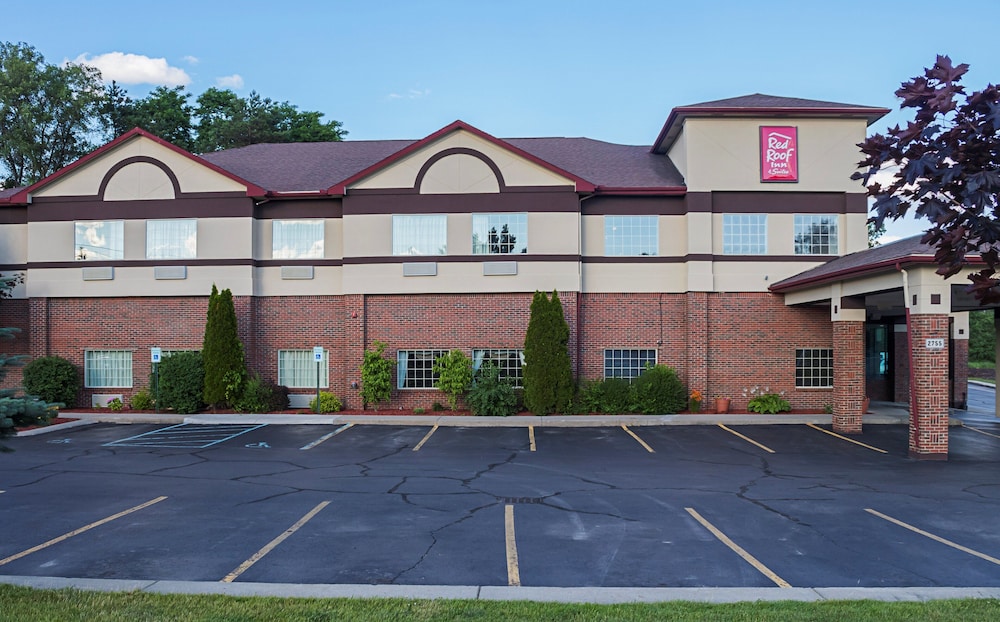 red roof inn and suites lake orion auburn hills