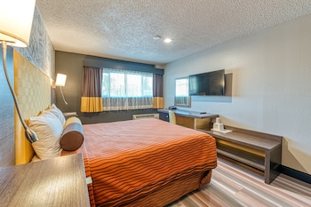 la mirage inn hollywood