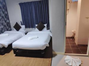 tim place bts phra khanong