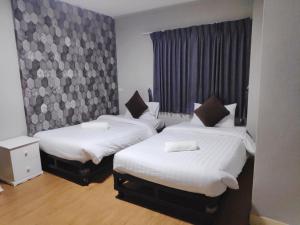 tim place bts phra khanong