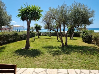 corfu glyfada beach apartment 58