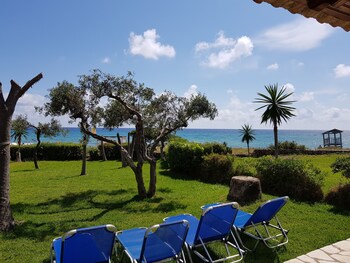 corfu glyfada beach apartment 58