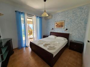 corfu glyfada beach apartment 58