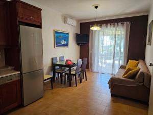 corfu glyfada beach apartment 58