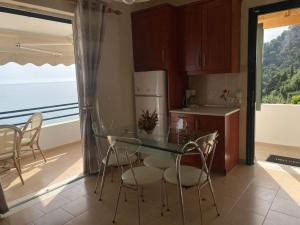 corfu glyfada beach apartment 86